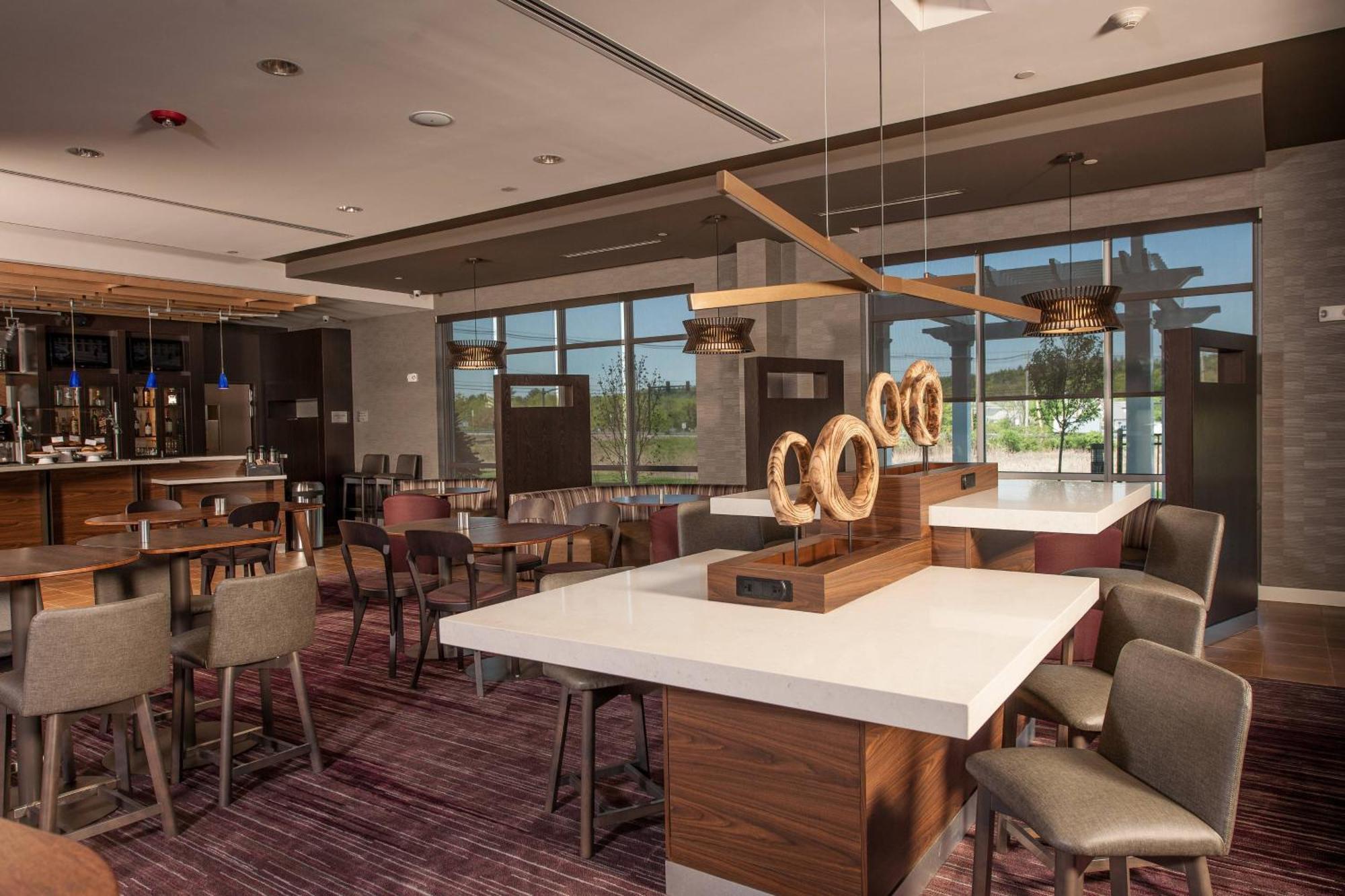 Courtyard By Marriott Boston Littleton Hotel Bagian luar foto