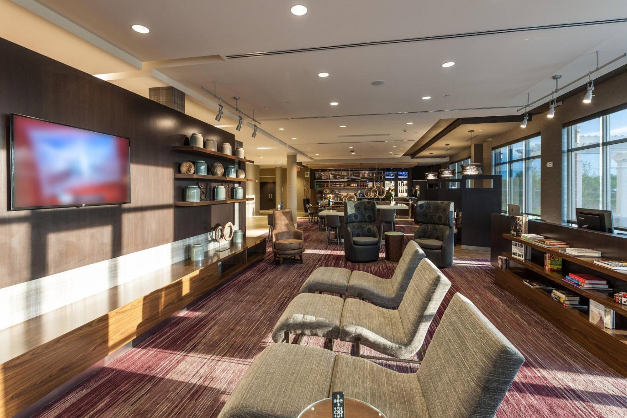 Courtyard By Marriott Boston Littleton Hotel Bagian luar foto