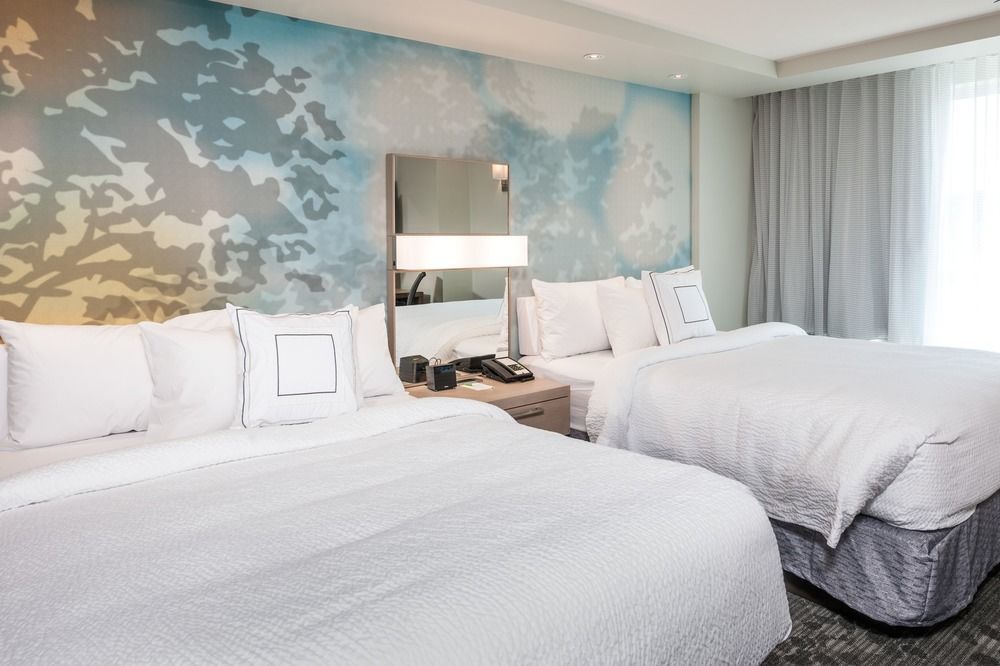 Courtyard By Marriott Boston Littleton Hotel Bagian luar foto